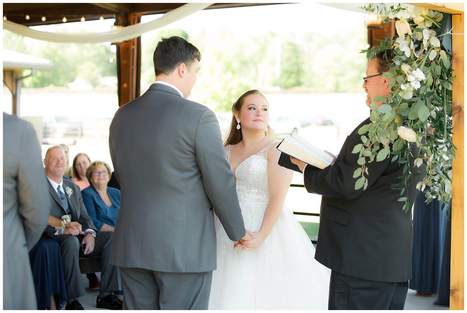 Atlanta_Wedding_Photographer_The_Reid_Barn_Cumming_Ga_0027.jpg