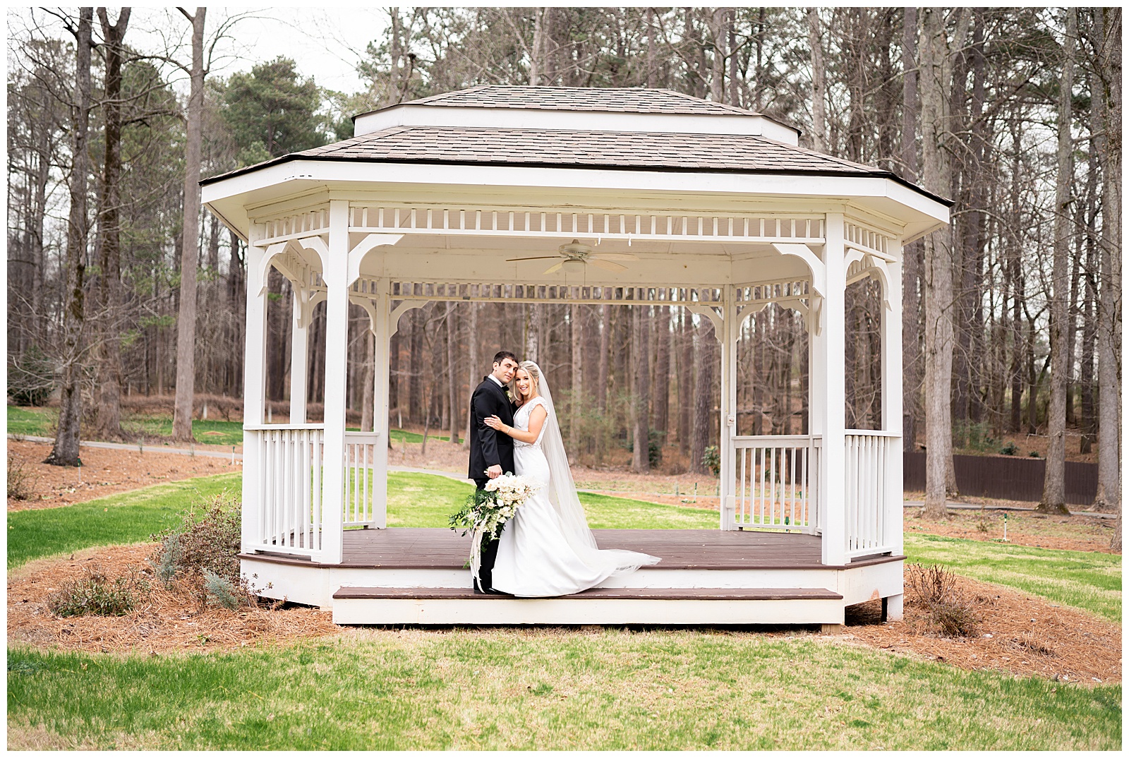 Atlanta_Wedding_Photographer_The_Reid_Barn_Cumming_Ga_0147.jpg